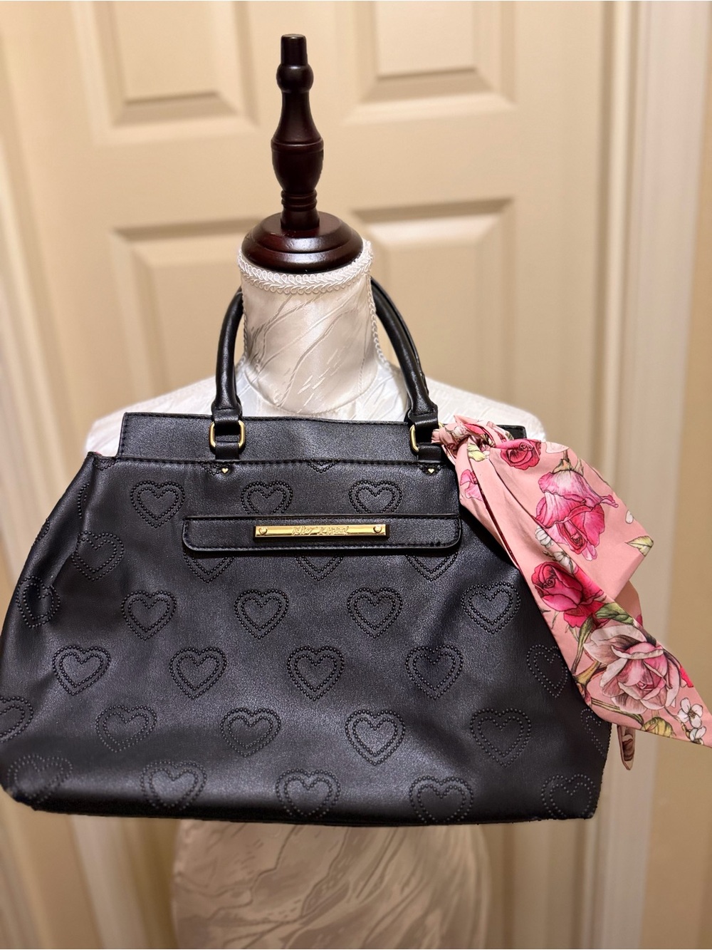 Betsey Johnson Black Heart-Pattern Tote with Pink Floral Scarf